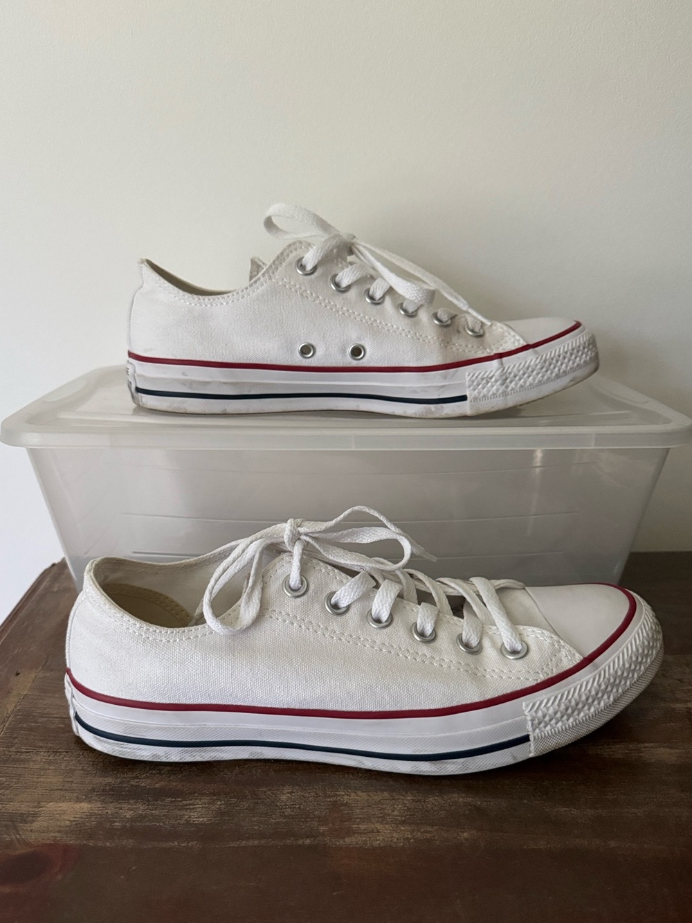 Converse Chuck Taylor All-Star Low Top Shoes Women’s - 8